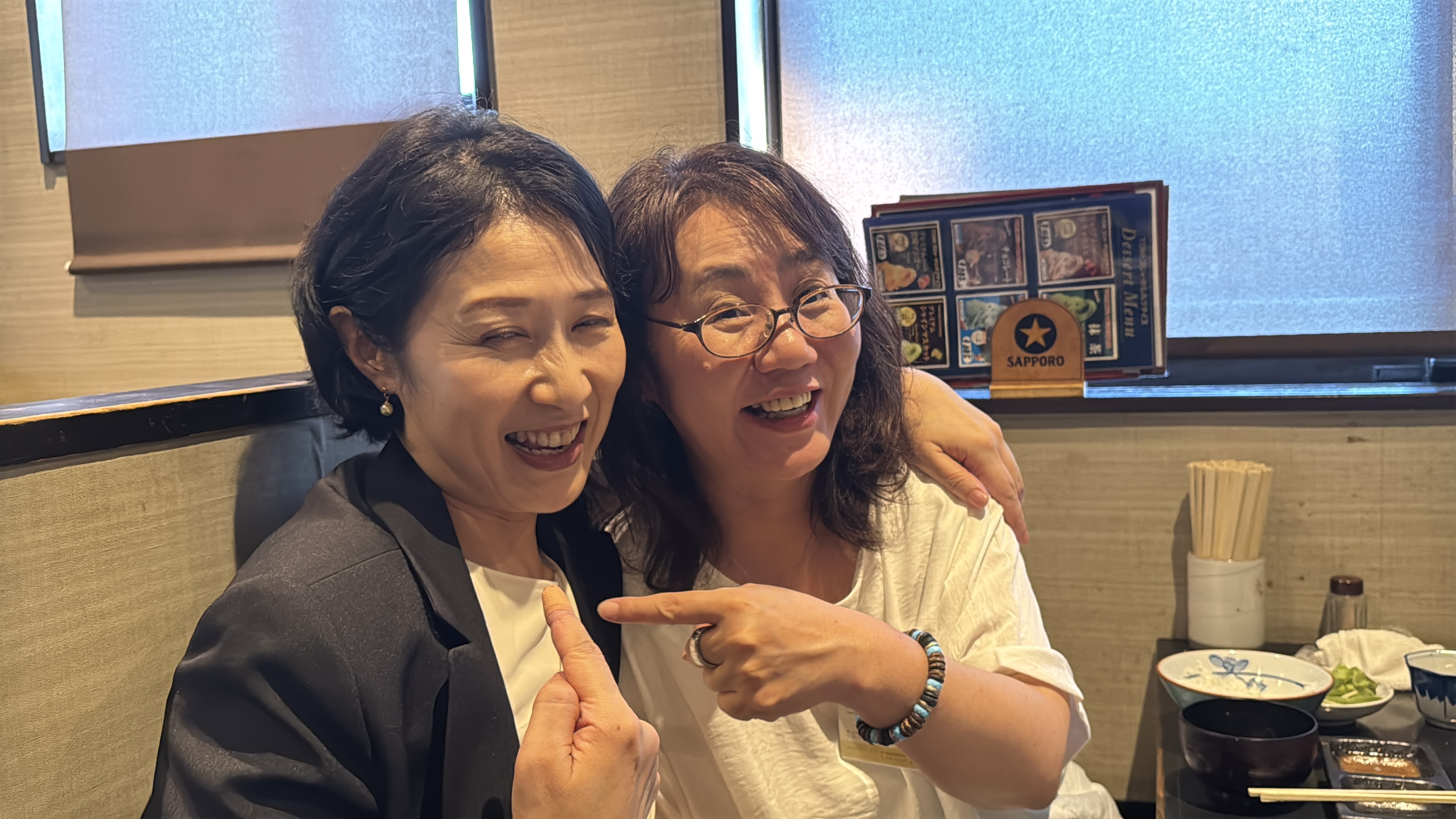 二次会:茅野の焼肉屋「縁結び」にて メンバーの笑顔